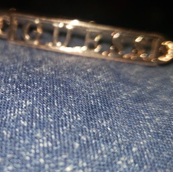 GUESS Authentic Gold Bracelet - Picture 5 of 14